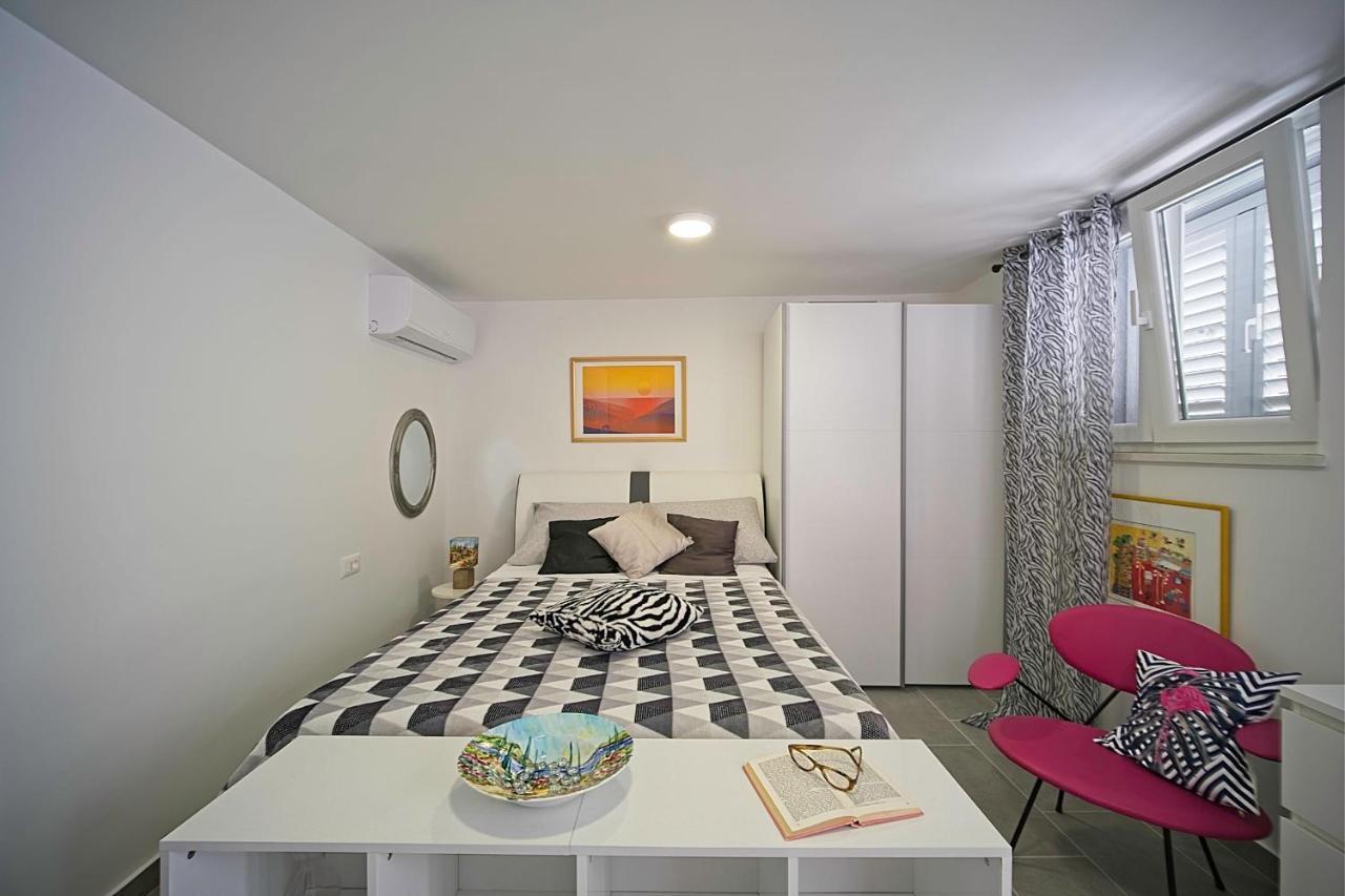 Apartments Lux Makarska Eksteriør billede