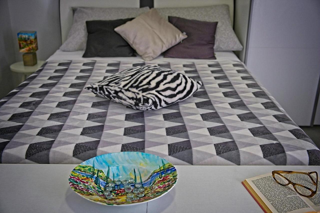 Apartments Lux Makarska Eksteriør billede