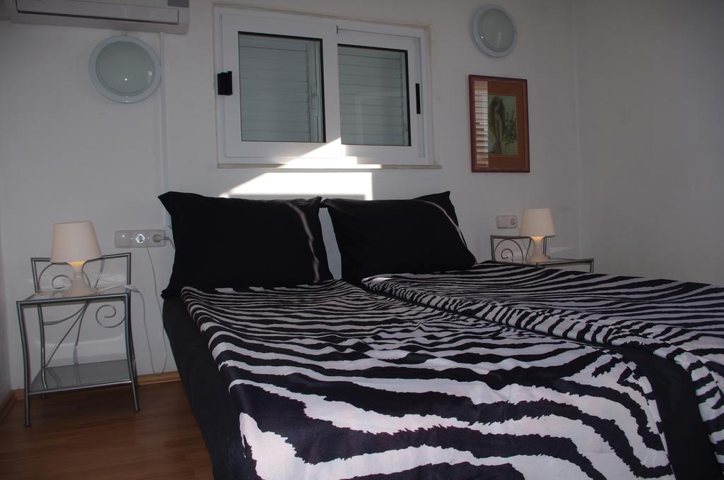 Apartments Lux Makarska Eksteriør billede